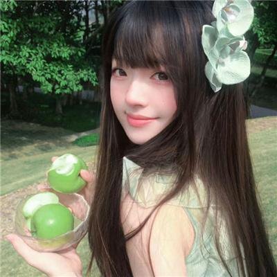 驼背人与舞女